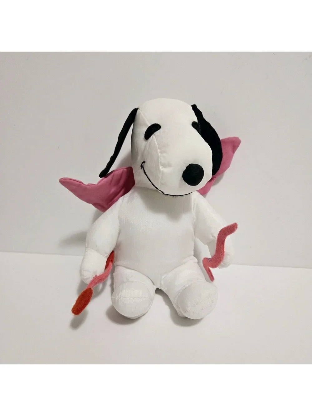 Whitman's Peanuts Snoopy Valentines Day Cupid 7
